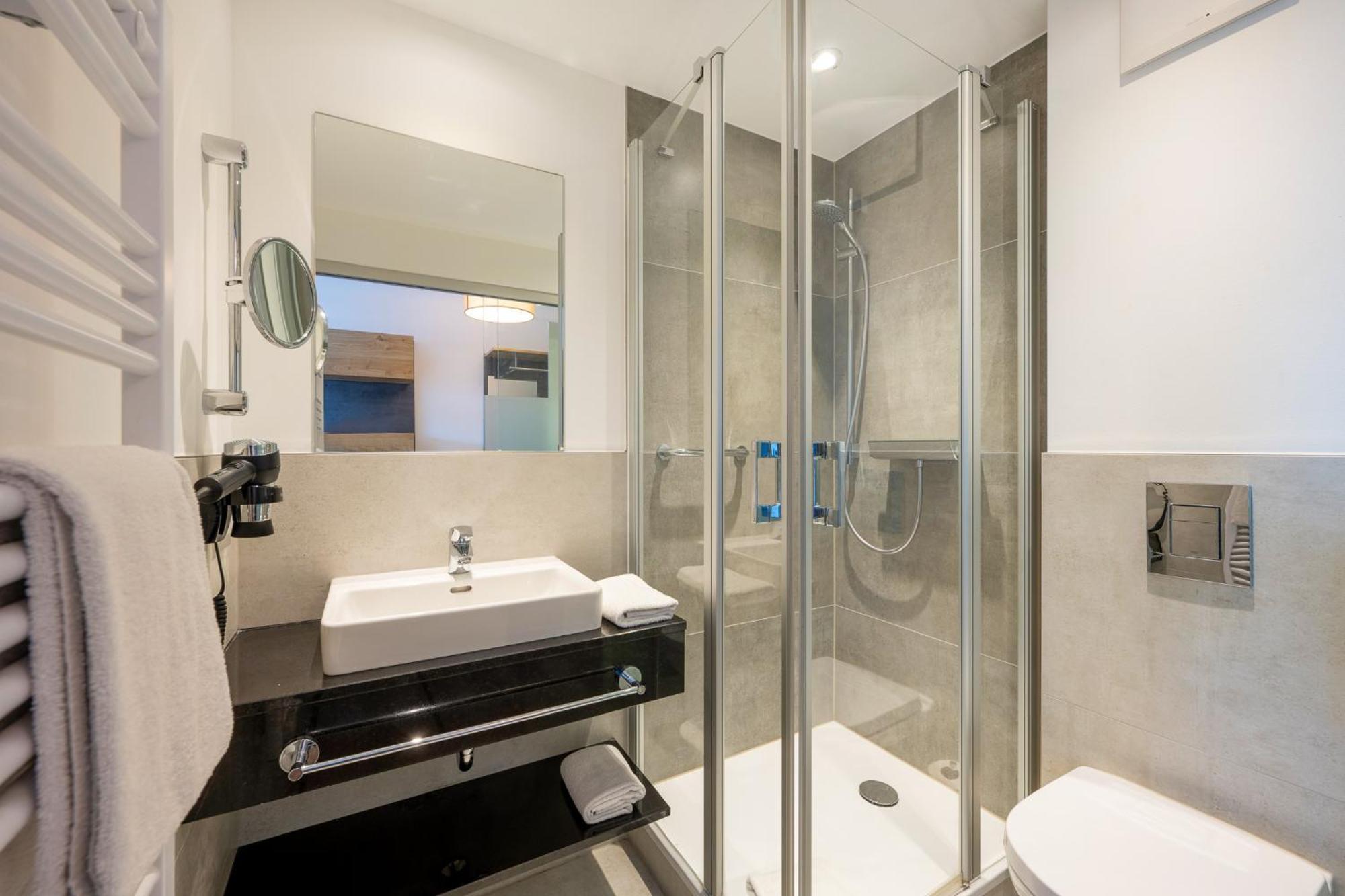Hotel Triton Kolín nad Rýnem Pokoj fotografie