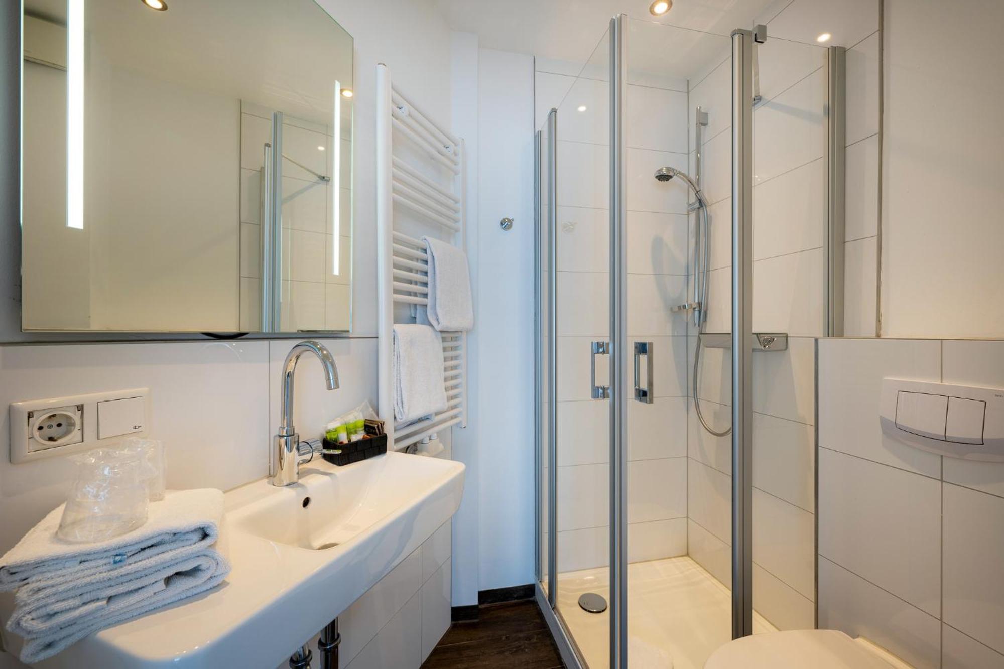Hotel Triton Kolín nad Rýnem Pokoj fotografie